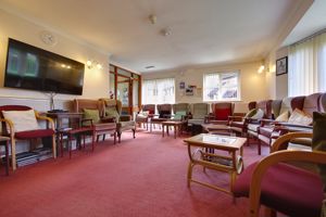 Communal Lounge/Kitchenette- click for photo gallery